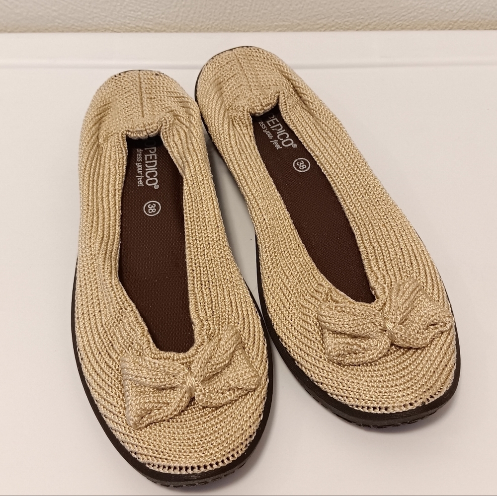 Arcopedico Lyla Sport Shoes 38/ US 7 Beige Bow Stretch Knit Comfort Flats Travel